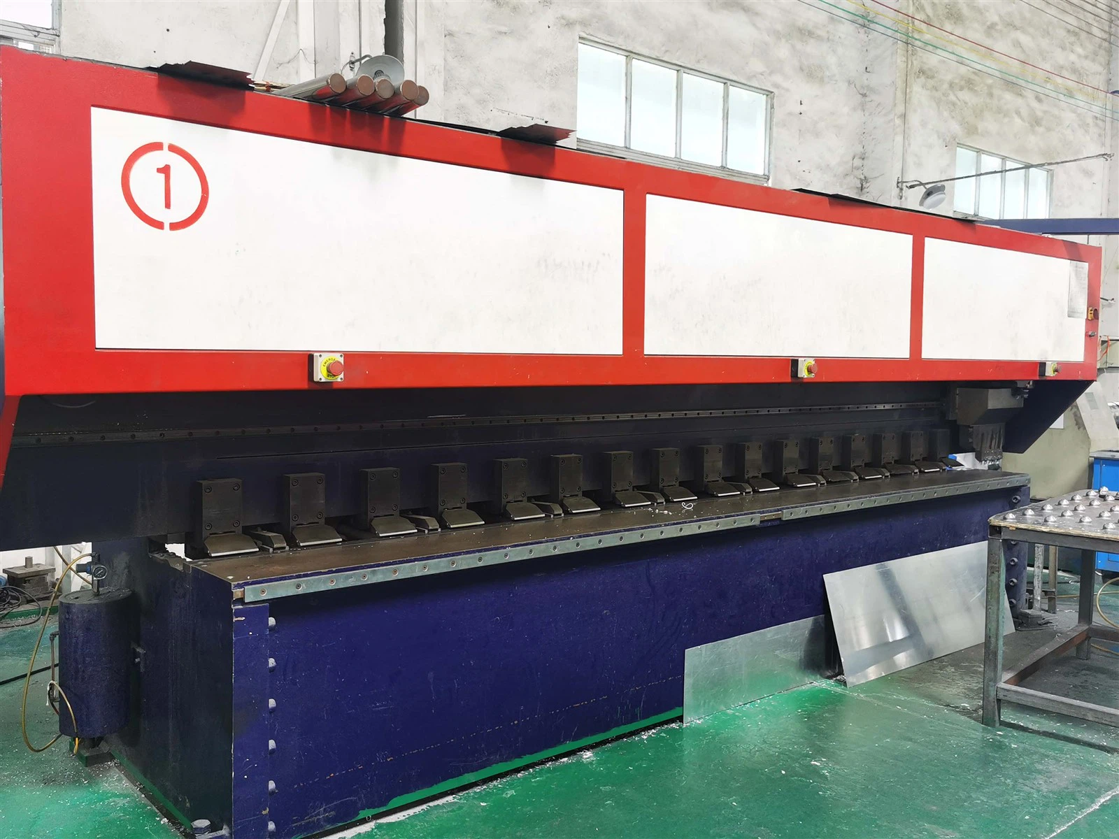CNC Bending Machine CNC Bending Machine
